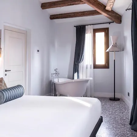 Be Mate Ponte Di Rialto Hotel apartamentowy *