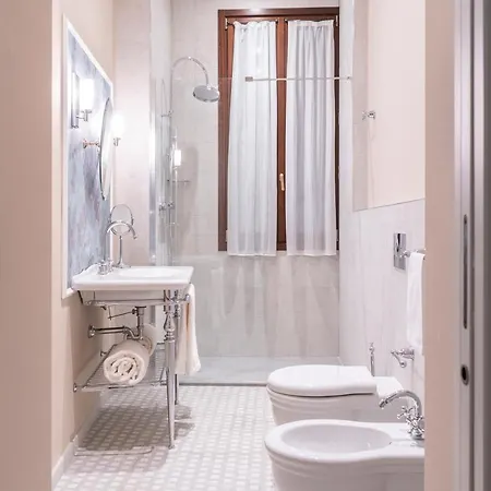 Be Mate Ponte Di Rialto Hotel apartamentowy