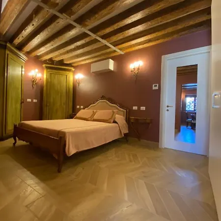 Apartamento Dimora Contarini Charm On Grand Canal