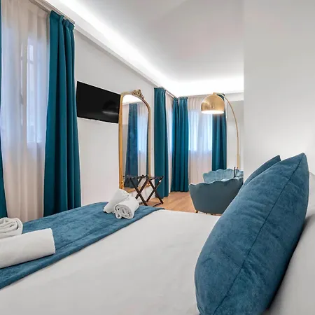 Homestay Ca' Naviglio Venice