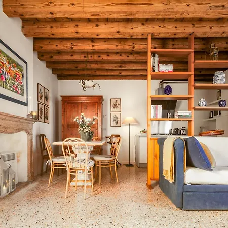 Appartamento Santa Giustina Palace R&r *