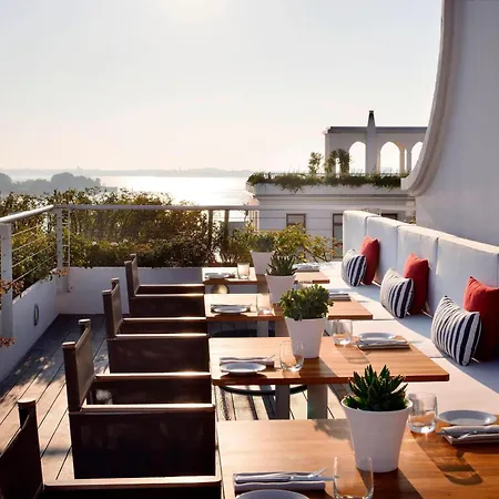 Hotel Jw Marriott & 5*