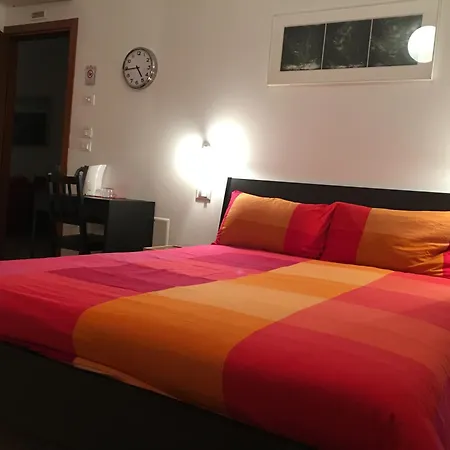 Rendina Hotel 2*
