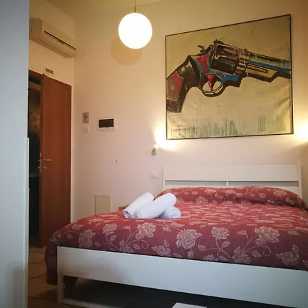 Rendina Hotel 2*