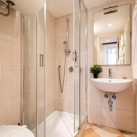 Apartment Fenix Colombina In Biennale - Your Little House