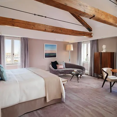 The St. Regis