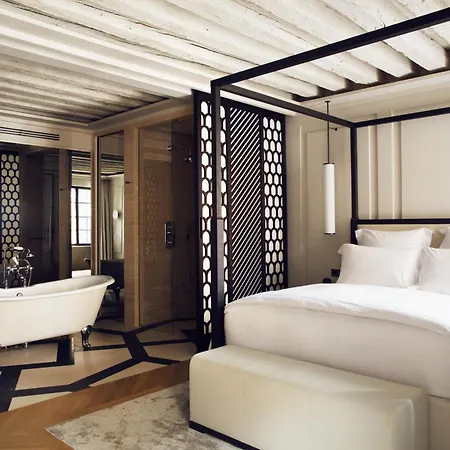 Palazzo Cristo Apartment *