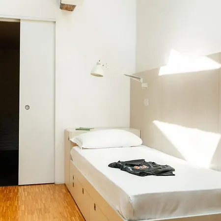 Combo Hostel