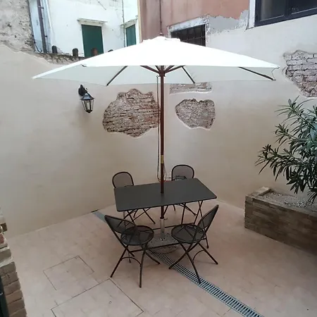 La Corte Incantata Apartment Venice