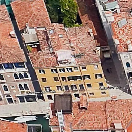 Salute Apartment