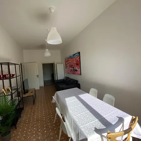 Ve-nice Rialto Apartment Venice