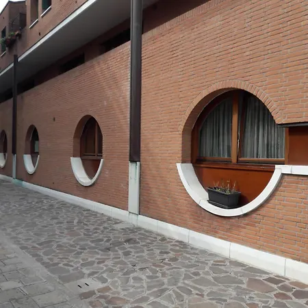 Orange Casanova - Fibre-optic Internet And Garden Apartamento Venecia