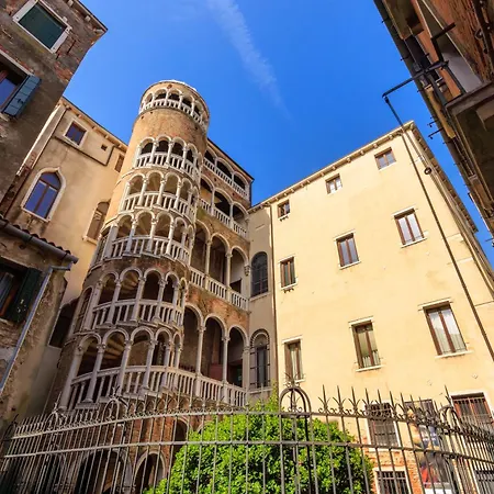 Apartment Residenza Scala Del Bovolo Venice