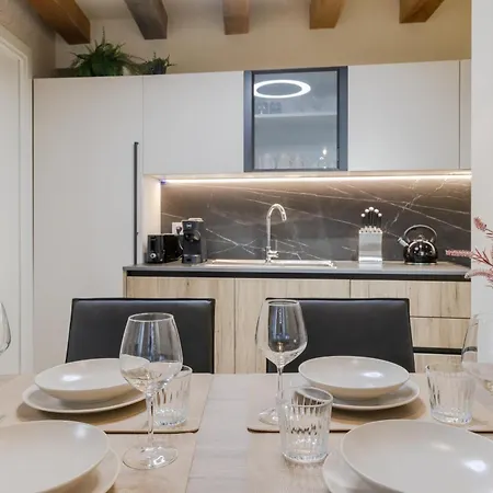Residenza Scala Del Bovolo Apartment Venice