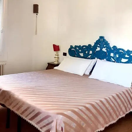 Cosy In The Heart Of With View 50 M² Apartment