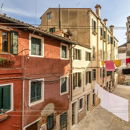 Veneziacentopercento Zoto Apartament *