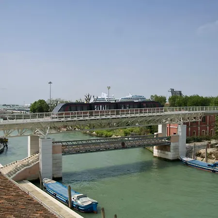 Bed & Breakfast Casa Sant'andrea Venice