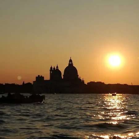 Апартаменты San Marco Ca' Tiepolo Венеция