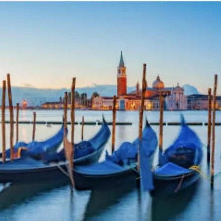 Apartment Luxsanstaeflat Venice