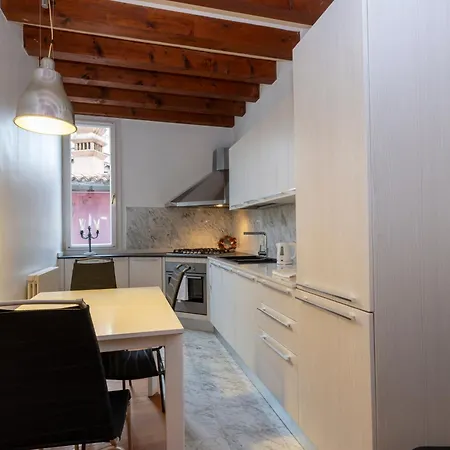 Savoia E Jolanda Apartment *