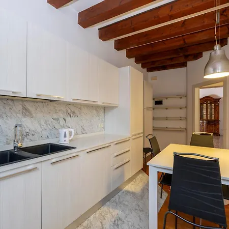 Apartment Savoia E Jolanda