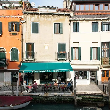 Apartment Allo Squero Venice