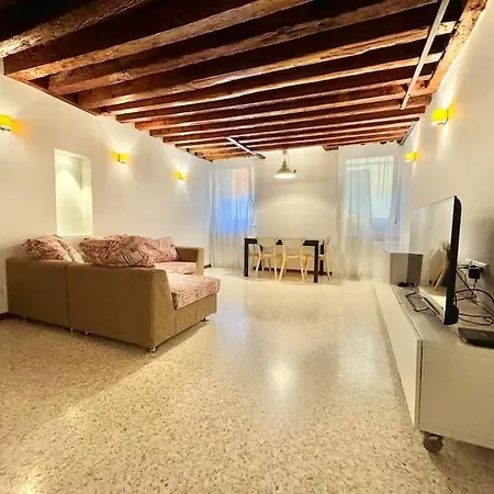 Dimora Spezier 4791 דירה