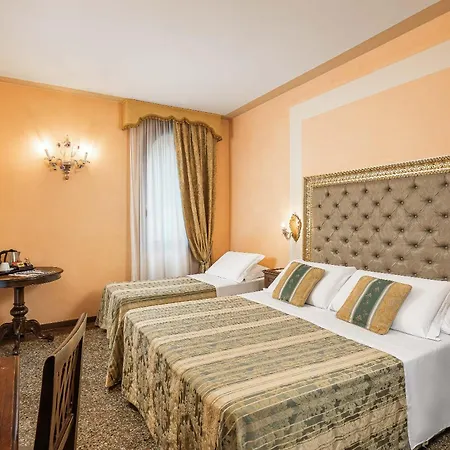 Marconi Hotel
