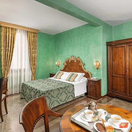 Marconi Hotel Venice