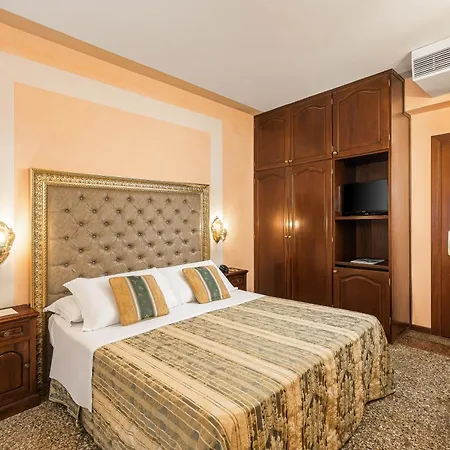 Marconi Hotel