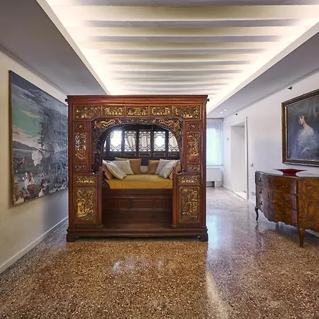 Ca' Nigra Lagoon Otel 4*