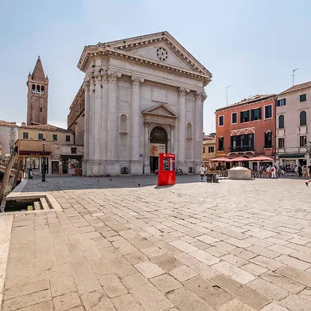 San Barnaba Palace R&r Apartamento