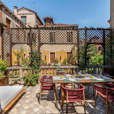 San Barnaba Palace R&r Apartamento