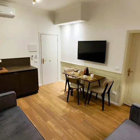 Oliver Twist In Apartment