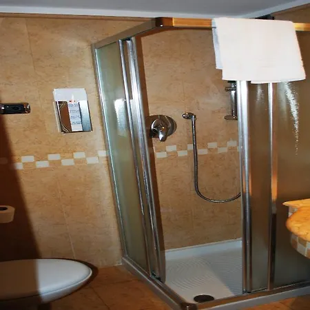 Vecellio Hotel 3*