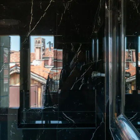 Palazzo San Luca Guest house