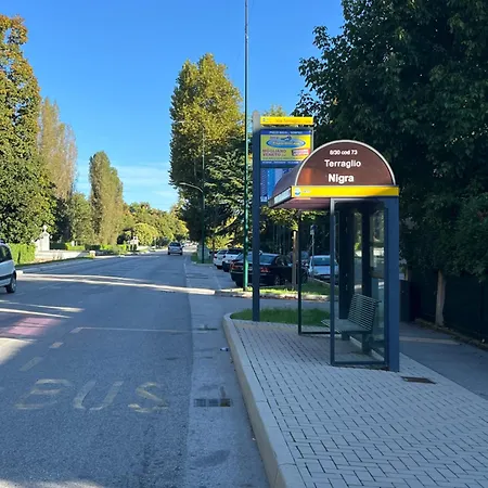 At Via Nigra Venezia A Casa Ma In