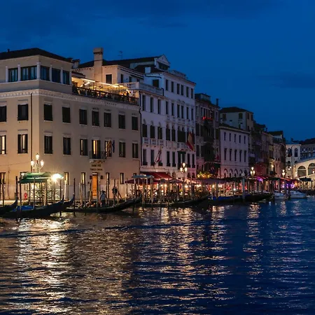 Hotel H10 Palazzo Canova
