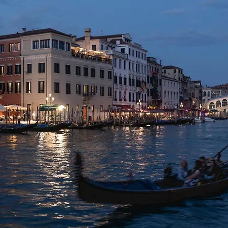 H10 Palazzo Canova Hotel Venezia