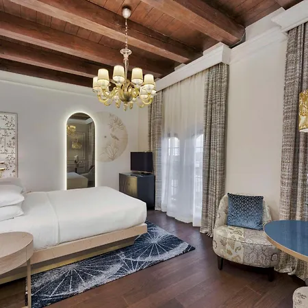 Hilton Molino Stucky 5* Venice