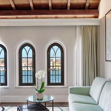Hilton Molino Stucky 5* Venice