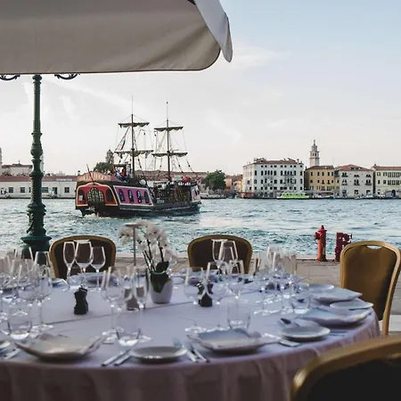 Hilton Molino Stucky Venice