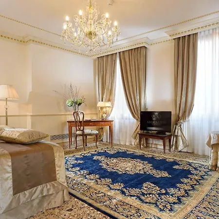 Hotel Ai Cavalieri Di 4*