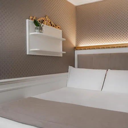 Montecarlo Ξενοδοχείο 3*
