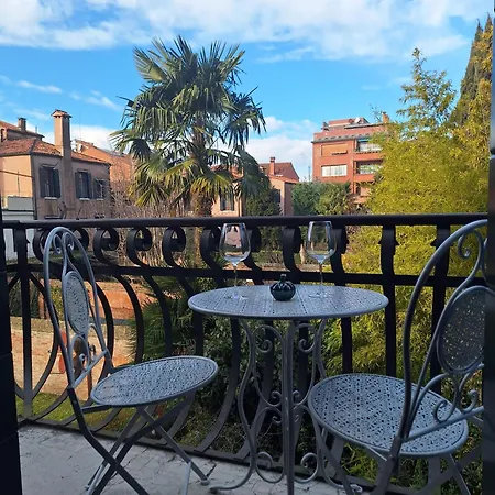 Appartamenti Inside Palazzo Foscarini Apartment Venice