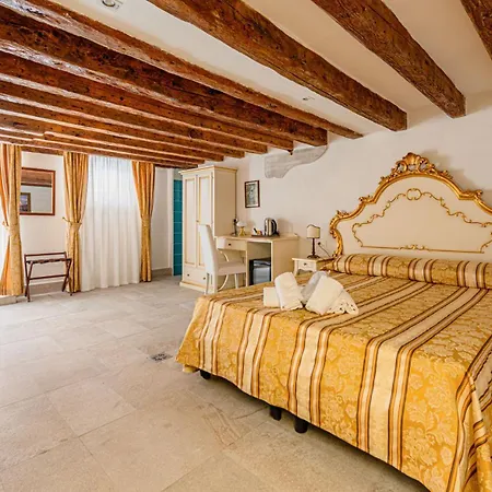 Casa Leone- Cozy And In * Venise
