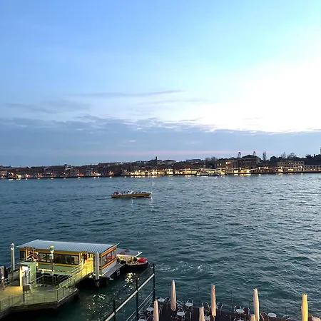 Con Vista Zattere Appartamento *