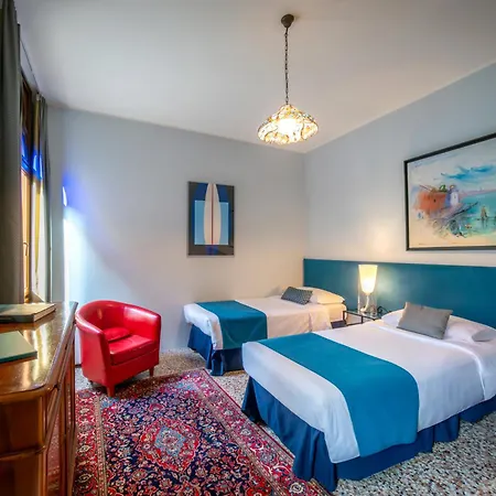 Palazzo San Luca Guest house Venice