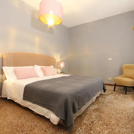 Rialto Market Appartement Venetië