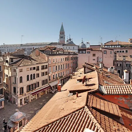 Residenza Tiziana Apartment Venice